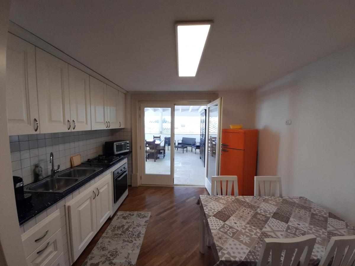 Dimora Emilia Apartment Lecce Exterior photo